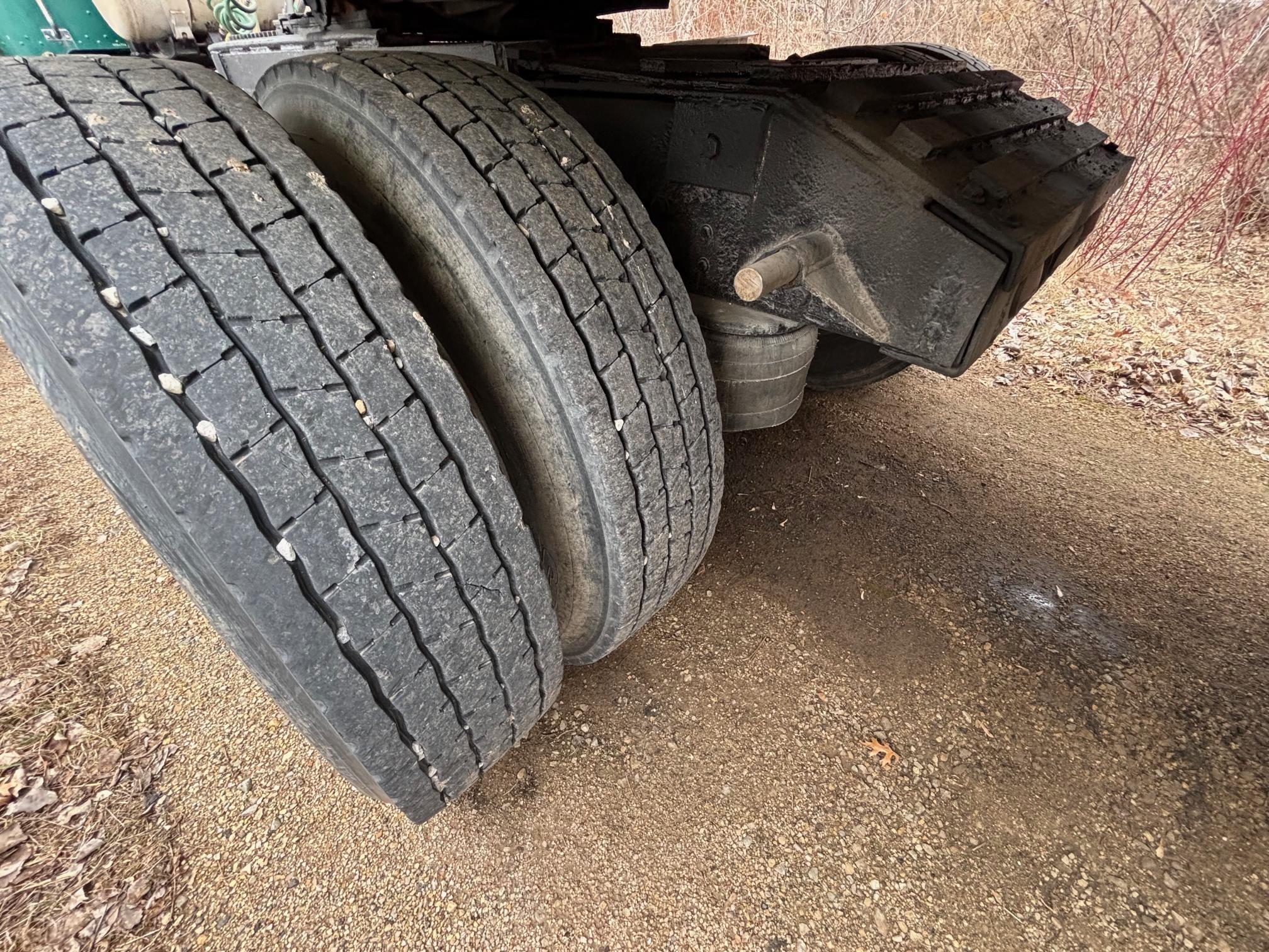 1993 PETERBILT 379 - Image 22